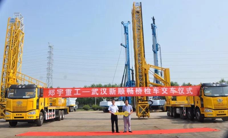 三天两批次交车，尊龙凯时桥检车实力出镜