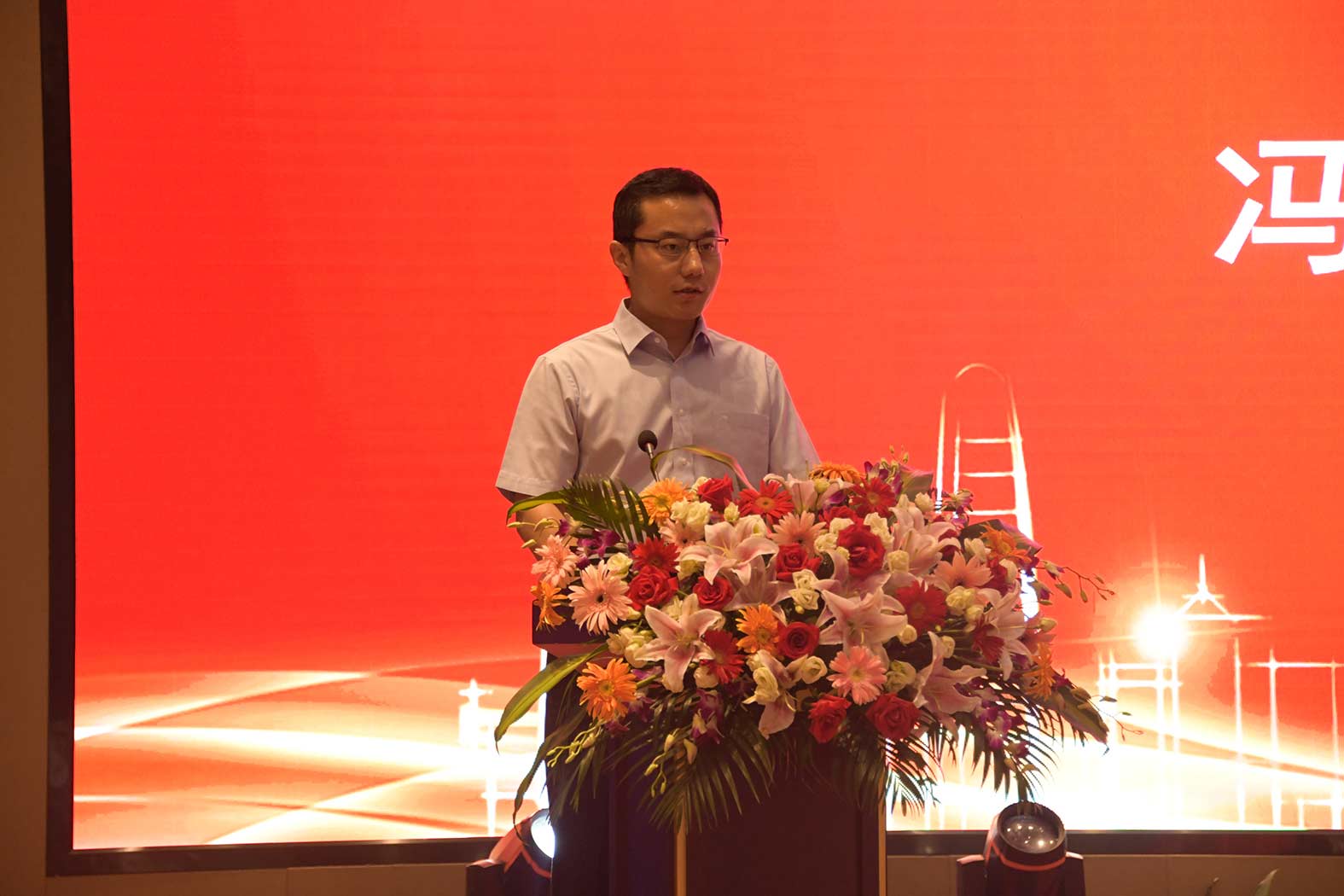 亲勤倍至，全程信赖！尊龙凯时重装·长沙博事液压服务站正式授牌！