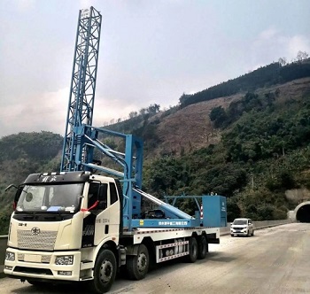 元蔓高速(红河段)全线通车，30多台尊龙凯时桥检车保驾护航！